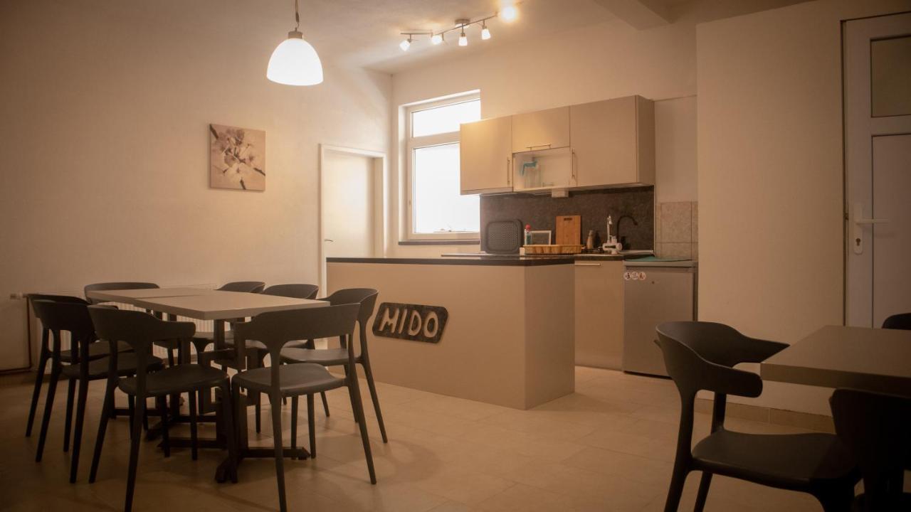 Apartments&Rooms Mido Високо Экстерьер фото