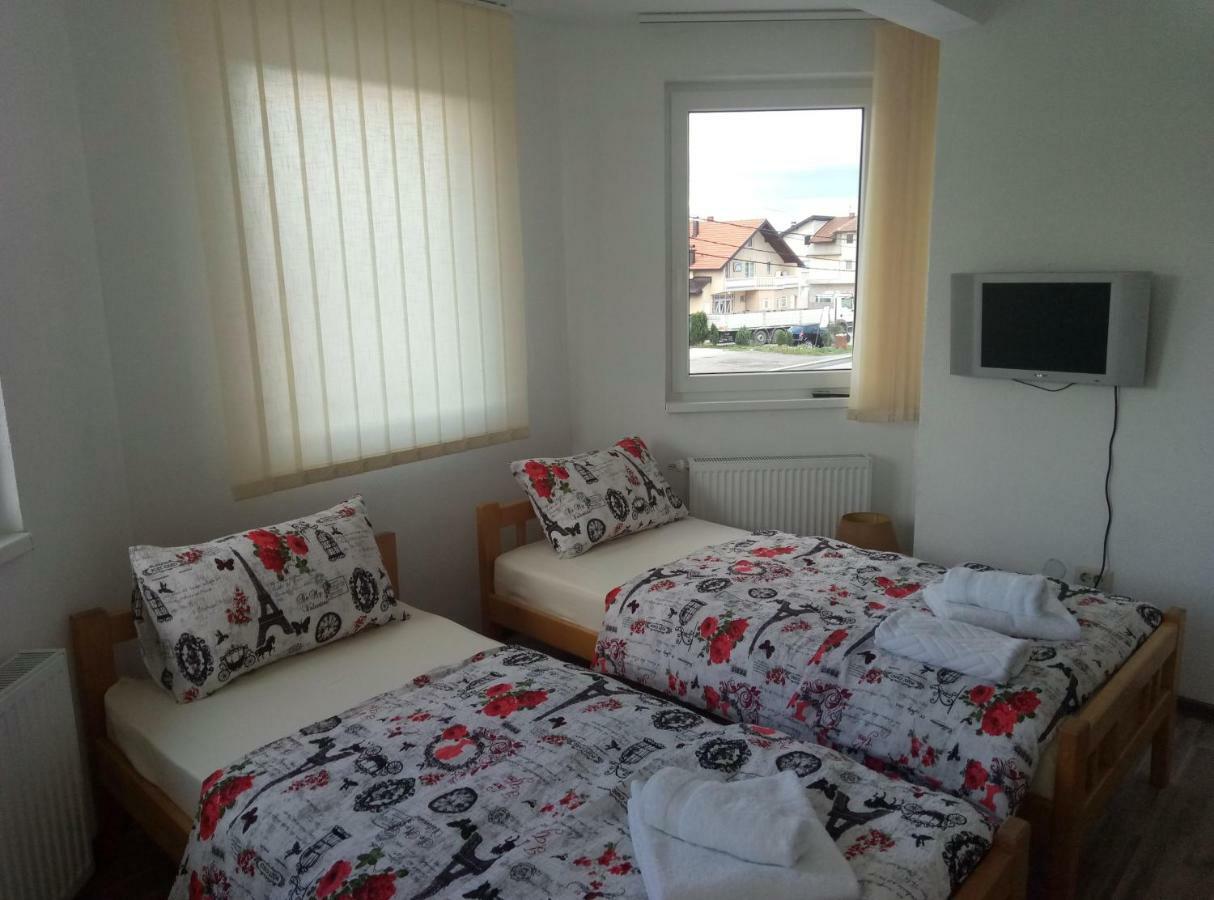 Apartments&Rooms Mido Високо Экстерьер фото