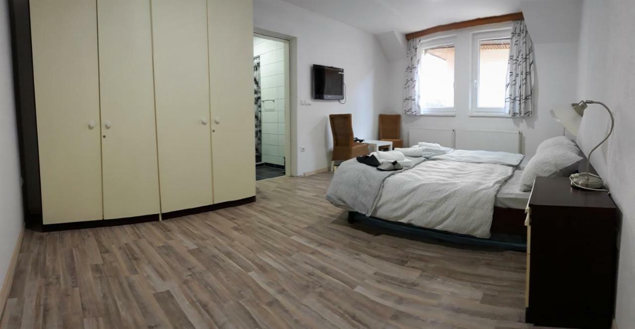 Apartments&Rooms Mido Високо Экстерьер фото